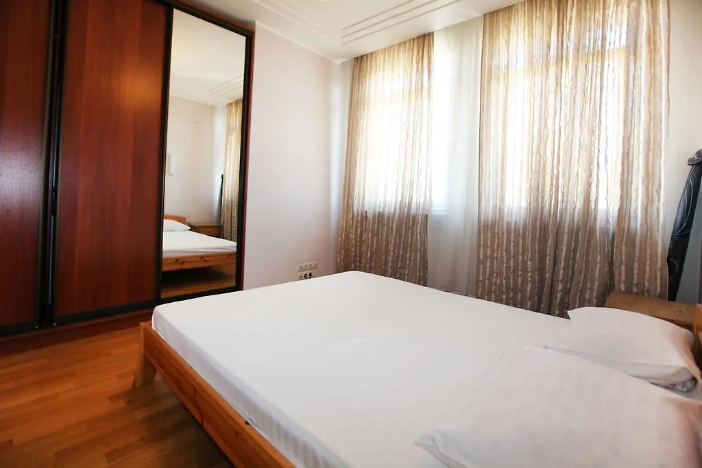 Botanic Apartments Kyiv